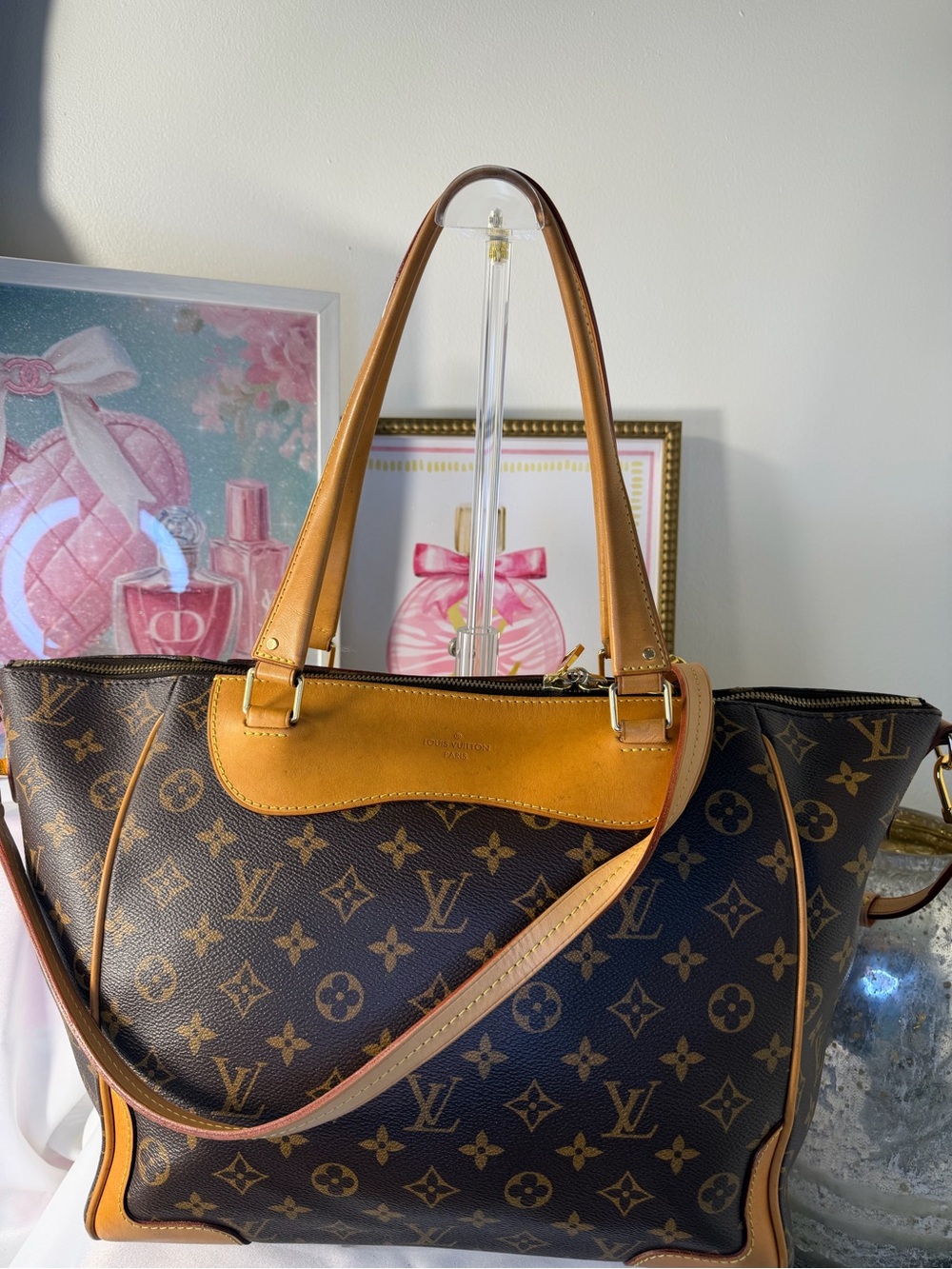 Louis Vuitton Estrela NM Monogram Shoulder Bag w/Vachetta Trim. Includes strap.